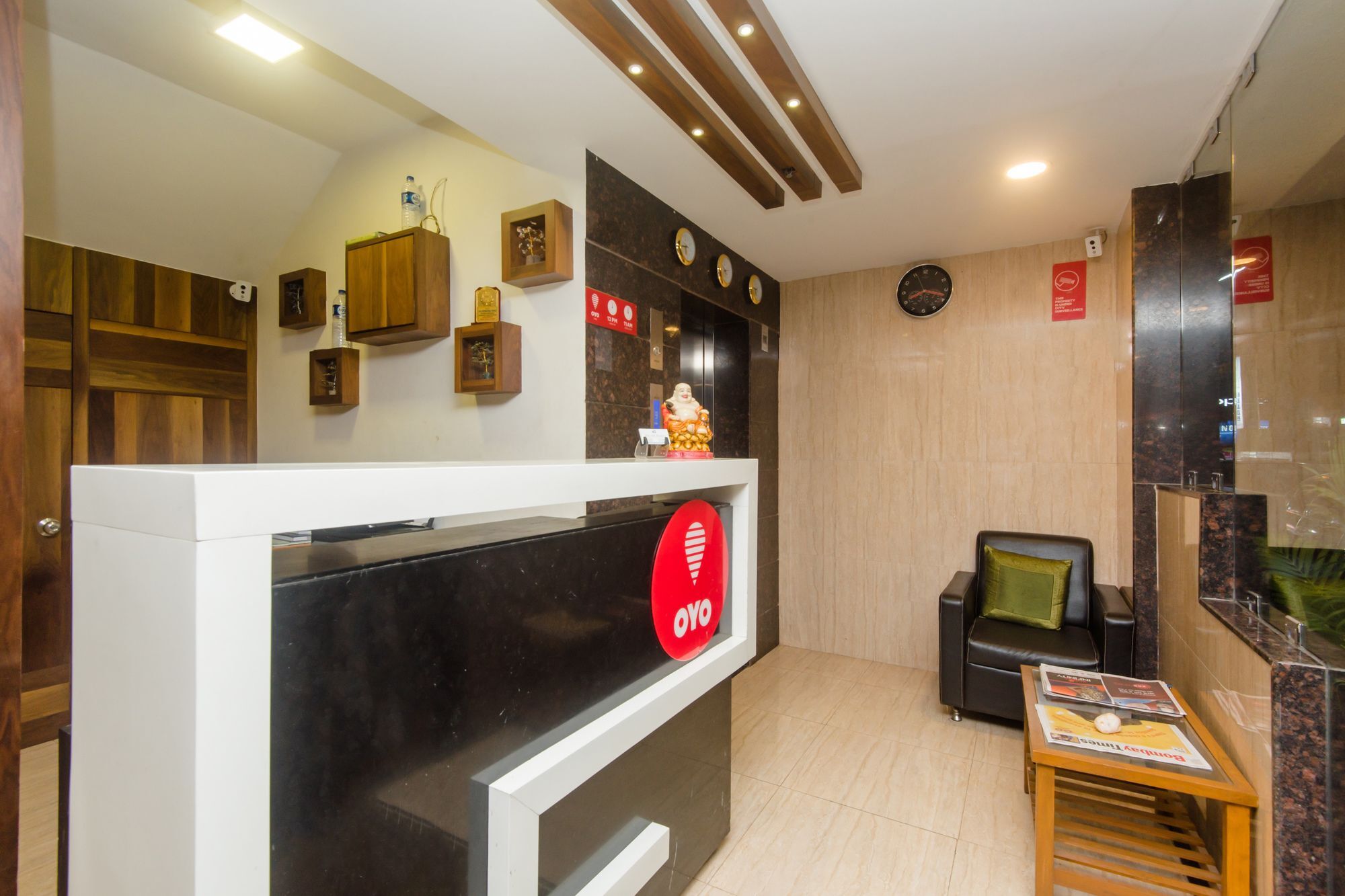 Oyo 11441 Hotel Blue Bells Residency Мумбаи Экстерьер фото